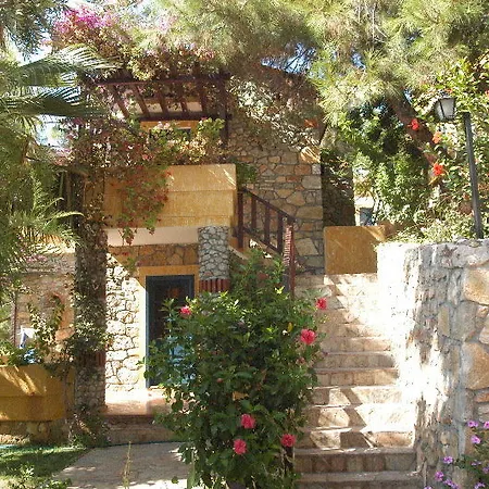 Hotel Symbola 3*